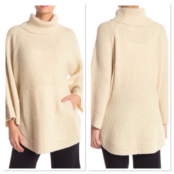 UGG Sweaters - UGG Raelynn cream Turtleneck Knit Sweater